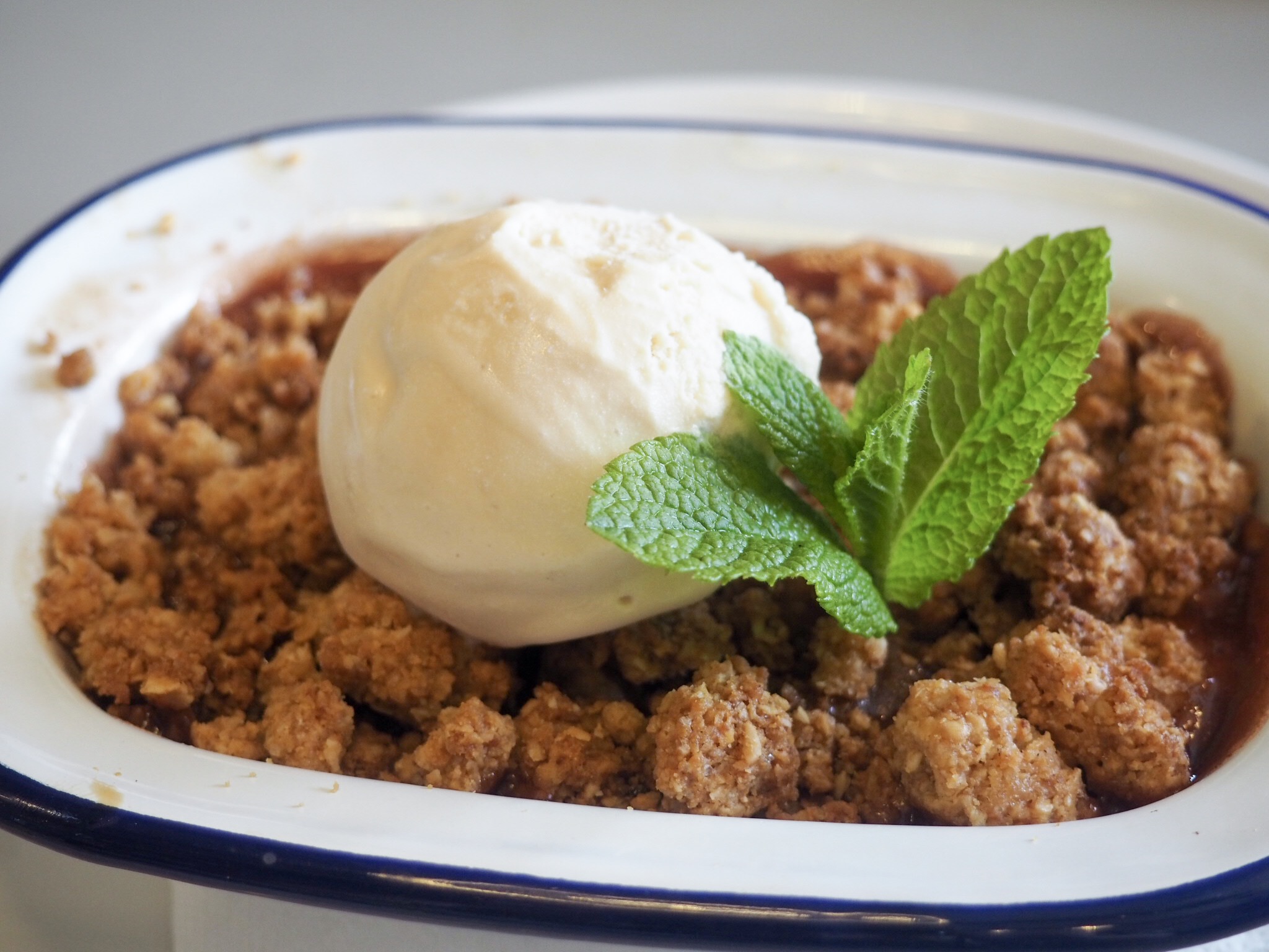 Bill's plum and apple crumble