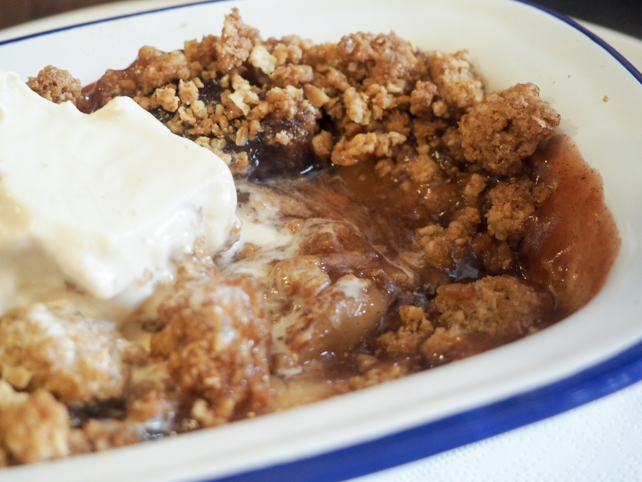 Plum and apple crumble
