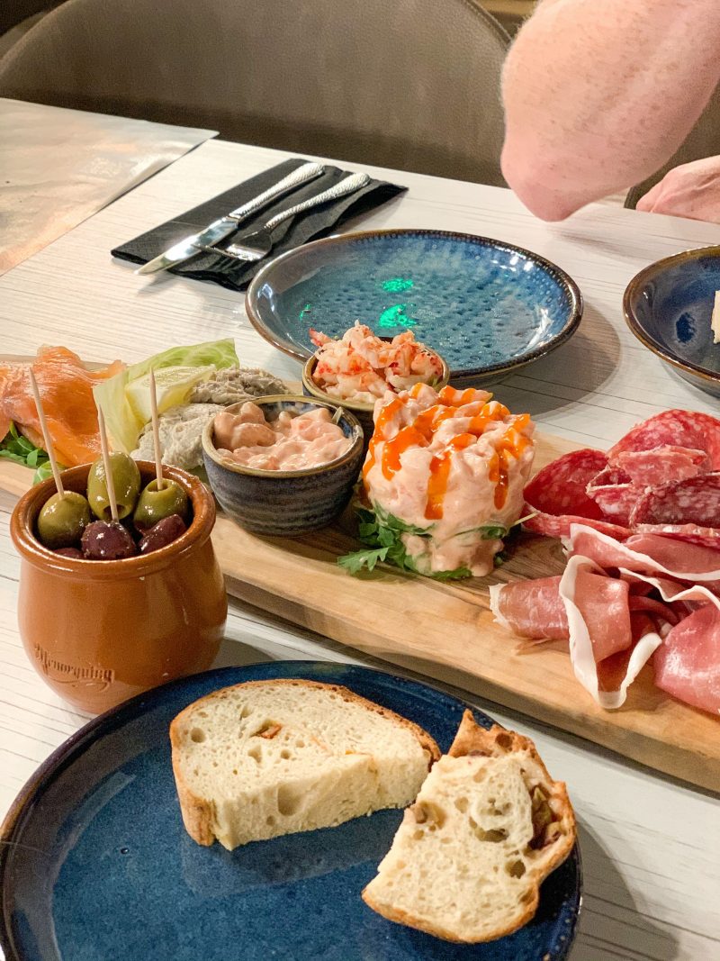 AD | Grand Opening of Feast Restaurant in Grays